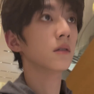 脑海里的旋律转个不停