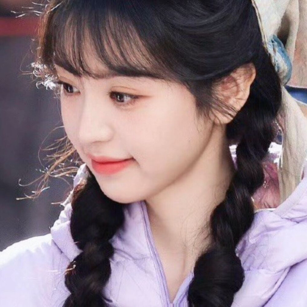 前两张是我最最喜欢的一组，奈何滤镜太糊我一直调（但素不影响上头！食用收单(´･ω･`)