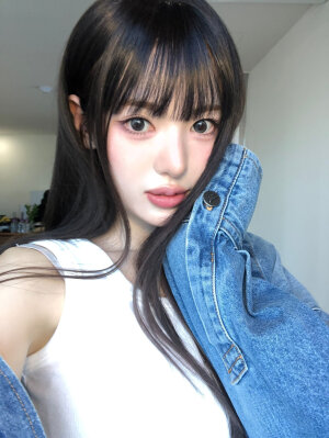 kiiikiii Sui李守彬