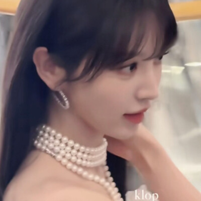 世界对我的霸凌从田曦薇不是我的姐姐开始