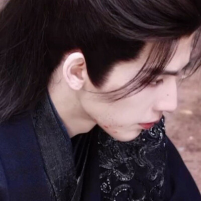 这个穿个帅一直答应你们截凌河但是因为各种原因没截，于是刚刚一顿截调求原谅