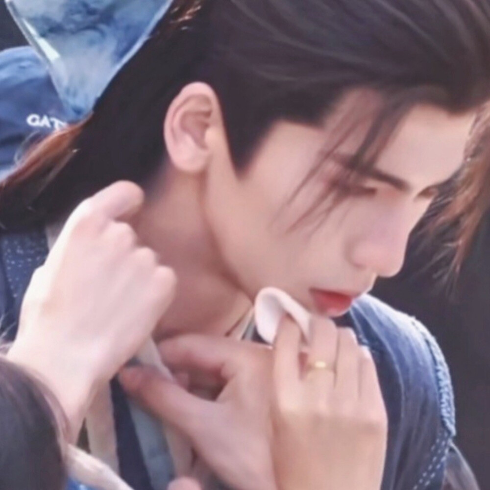 这个穿个帅一直答应你们截凌河但是因为各种原因没截，于是刚刚一顿截调求原谅