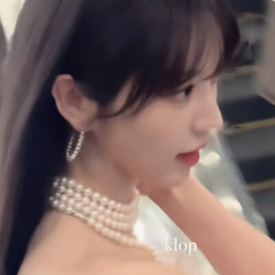 世界对我的霸凌从田曦薇不是我的姐姐开始