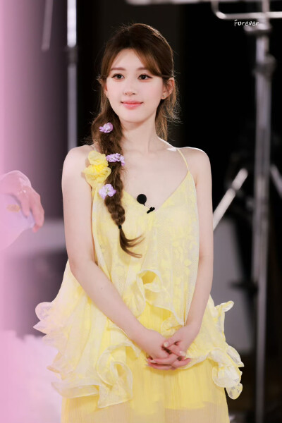cr.Forever_赵露思