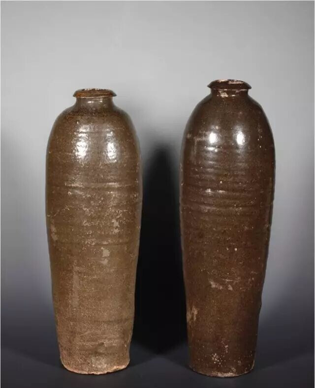 辽代  酱釉鸡腿瓶
观复博物馆藏

