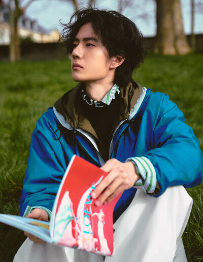 Oliverjune：
LOEWE_2026/03
@UNIQ-王一博 ​​​