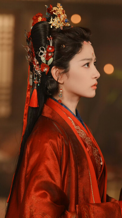 在你眉梢种红豆 梁绛朱 赵晴