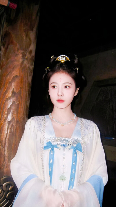 唐宫奇案之青雾风鸣