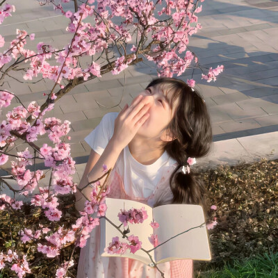 美女