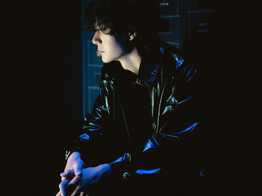 2025.8.14王一博香奈儿蔚蓝之夜