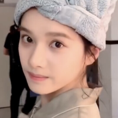 妈咪说我是猪，我是猪就是猪