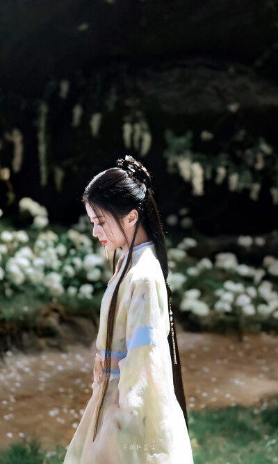 江湖夜雨十年灯