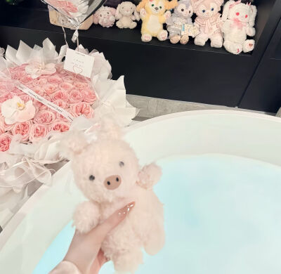 可爱背景
图源网络侵删