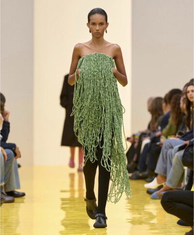 260308 @UNIQ-王一博 ins更新：
@LOEWE Fall Winter 2026 show 