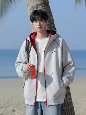 傍晚冰川 小说里走出来的白月光男主