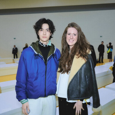 260308 @UNIQ-王一博 ins更新：
@LOEWE Fall Winter 2026 show 