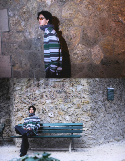 YIBO-OFFICIAL：
#王一博巴黎时装周#
「Paris BO log」
步履生风，形随意动，光穿层叶，心随景移。
即刻出发，走进自然，感官与万物共呼吸，不追逐，只享受流动。@UNIQ-王一博
一会儿见 #Hello时装周# ​​​