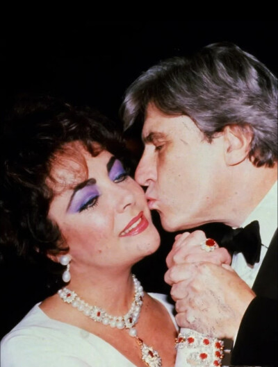 Elizabeth Taylor ​​​