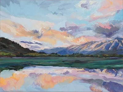 Carla Hananiah
是一位年轻的新西兰女性艺术家
她有着不一样的辽阔情怀
笔下的天空,尤其是晚霞
壮丽辽阔,色彩绚丽,层次分明
比摄影更美
看完都想去学油画了！
