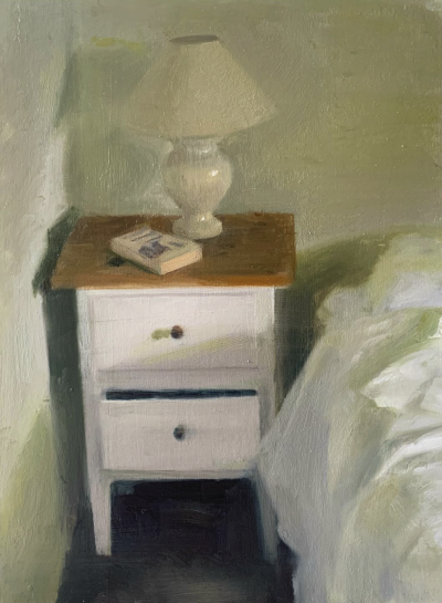 凯瑟琳·杰克逊是一位活跃于当代艺术界的具象画家，以细腻而富有情绪深度的人物绘画而受到关注。她在传统绘画训练的基础上发展出兼具写实结构与当代表达的个人风格，通过对光线、色彩和人物心理状态的细致刻画，使作…