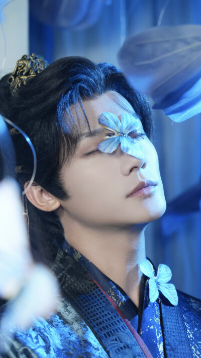 沈谬 在你的眉梢种红豆 郑业成