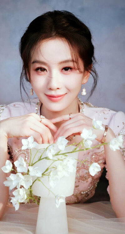 刘诗诗 /花神女