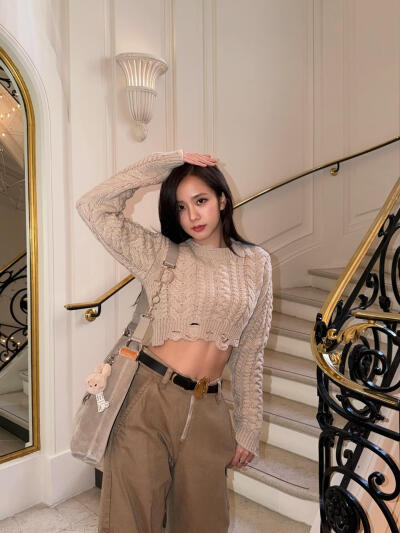JISOO