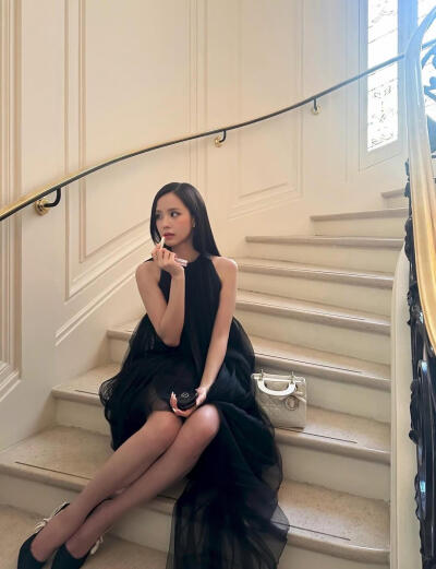JISOO