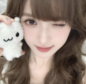 严美娜