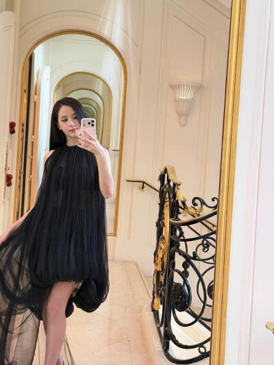 JISOO