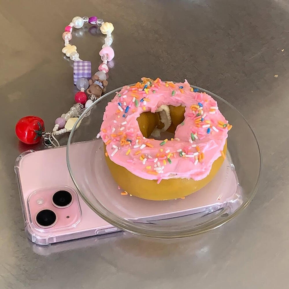 可爱甜甜圈甜品