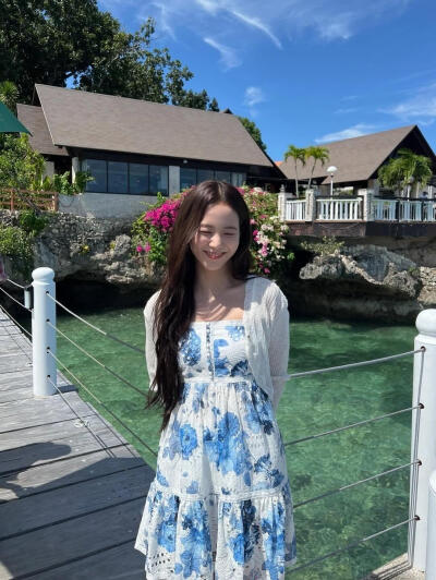 JISOO欧尼