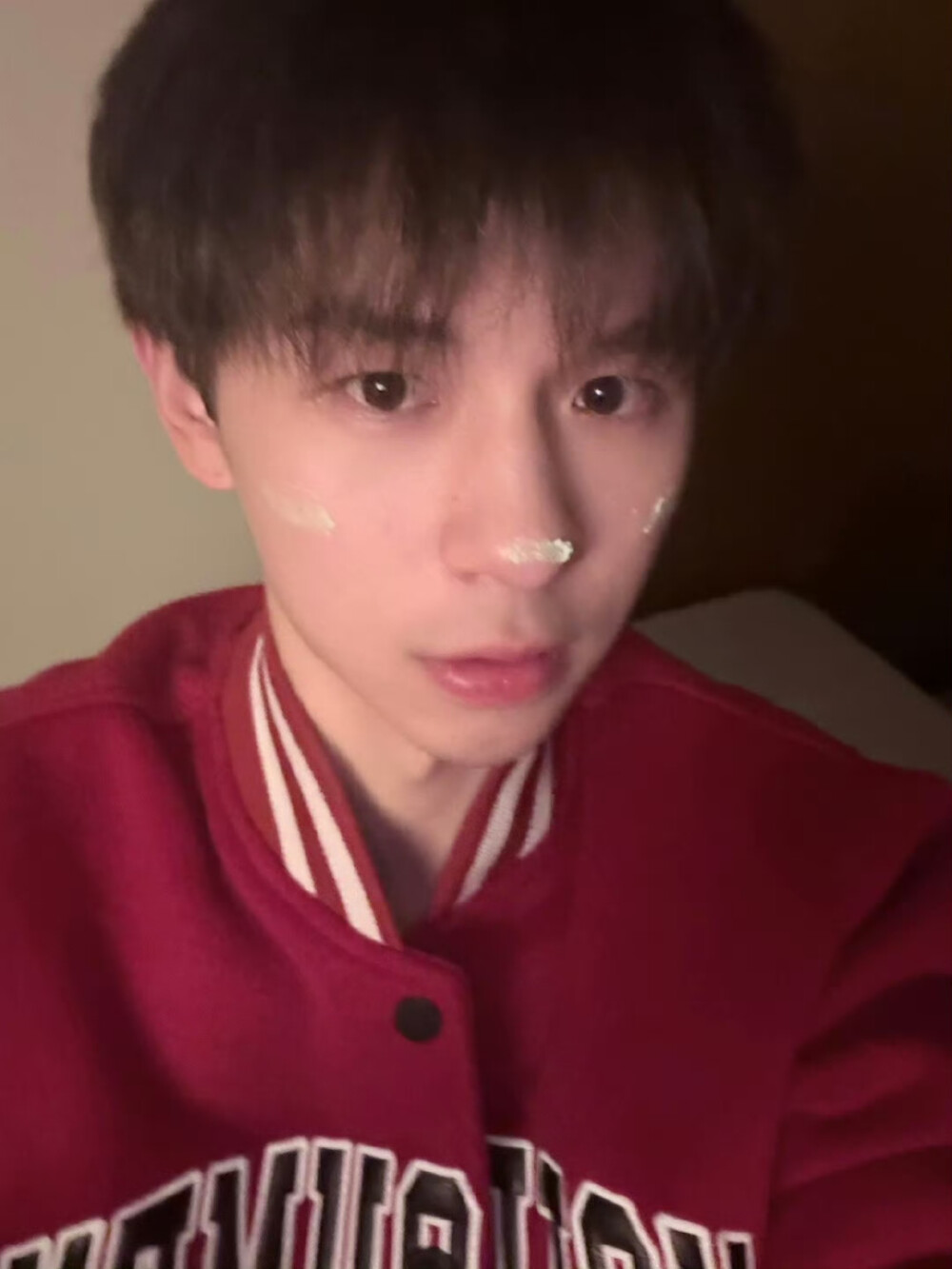何浩楠