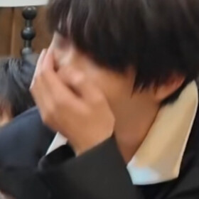 豆包你给这个男孩的穿搭打几分