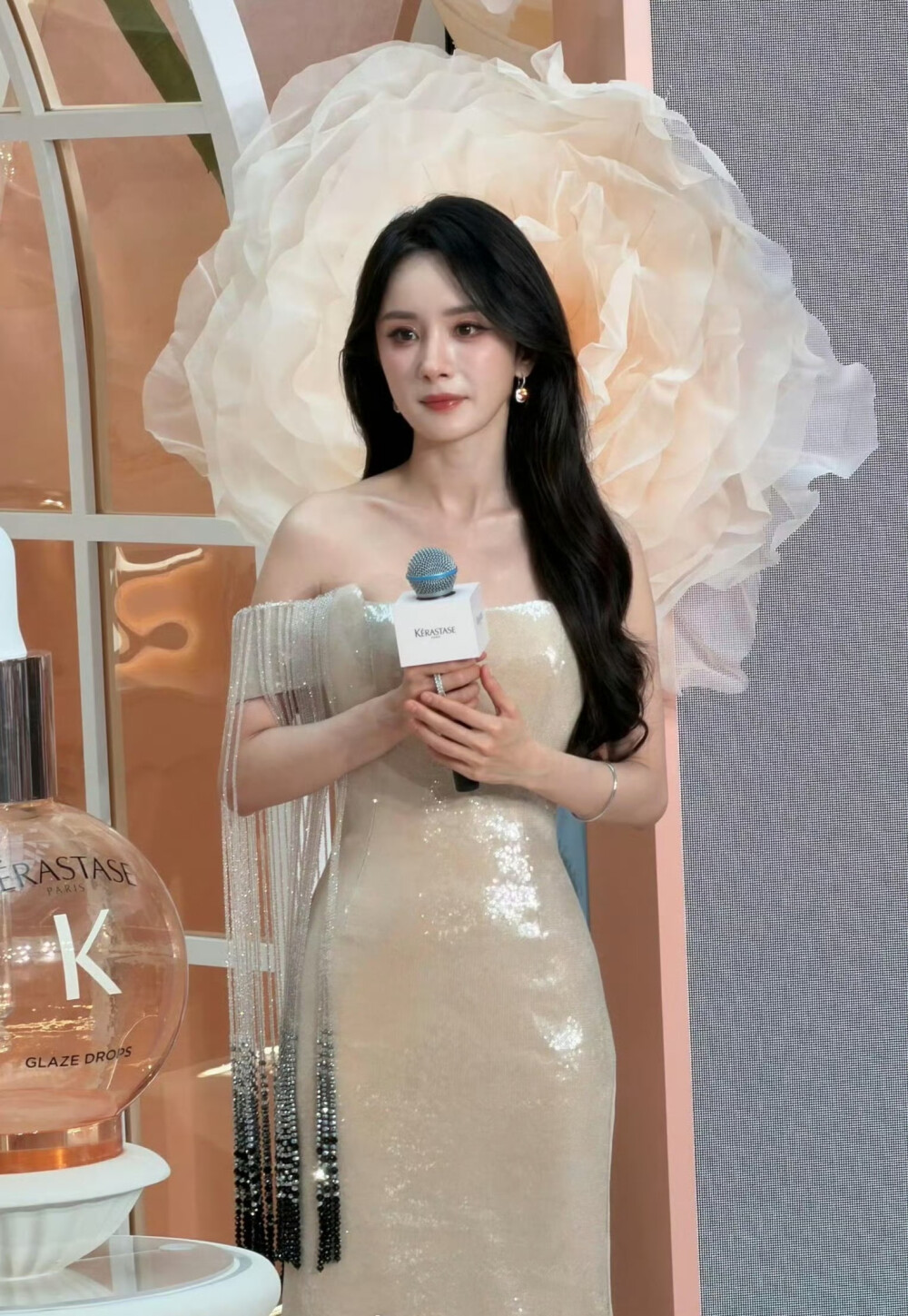 杨幂/巴黎卡诗全球品牌代言人