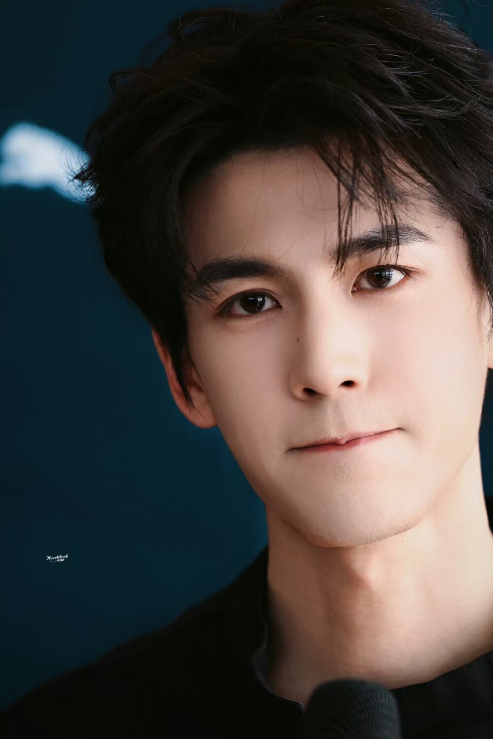 cr.Heartthrob-张凌赫