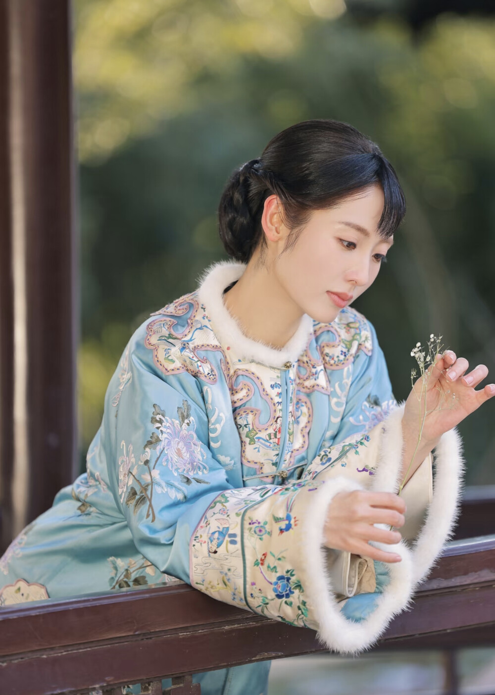 邢菲