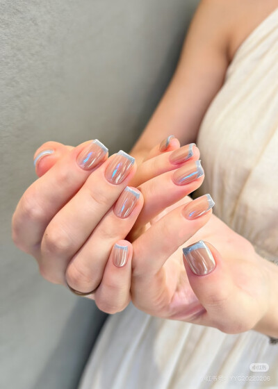 nails