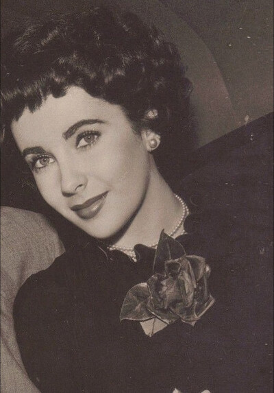 Elizabeth Taylor ​​​