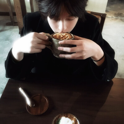 男头
二传头像注明出处