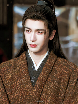 逐玉 张凌赫 谢征