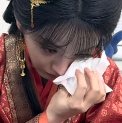 谁唤醒了君黛的善良人格