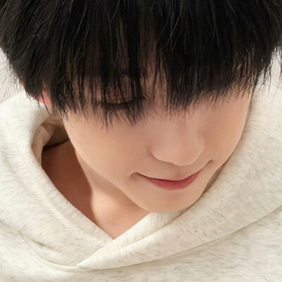 明天我将去物料截头像