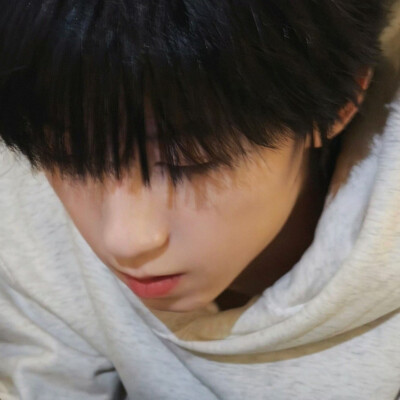 明天我将去物料截头像