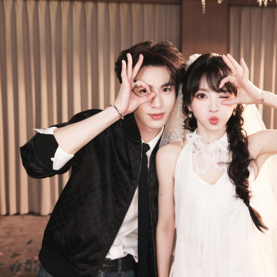 逐玉
张凌赫·田曦薇