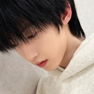 明天我将去物料截头像