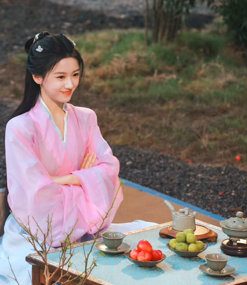 包上恩/江湖夜雨十年灯。