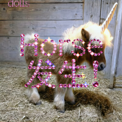 我没有卖萌 我有个人格就是很萌 心情好的时候她就会出来^ ̳> ·̫ < ̳^