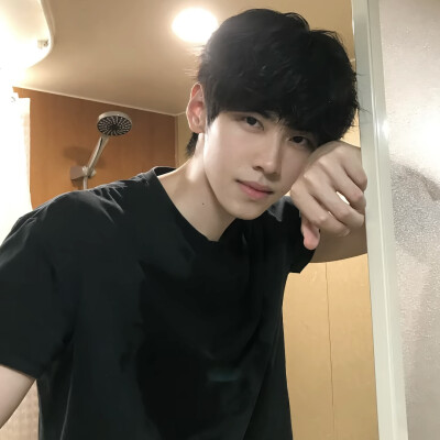dt陈皓霖