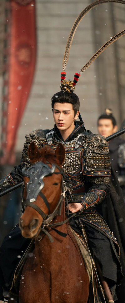 张凌赫《逐玉》谢征